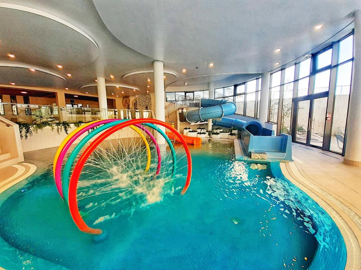 Lulu Apartments - Finn - Apartament 3Pokojowy Polanki Aqua, Basen Silownia I Garaz W Cenie كولوبرزيغ المظهر الخارجي الصورة