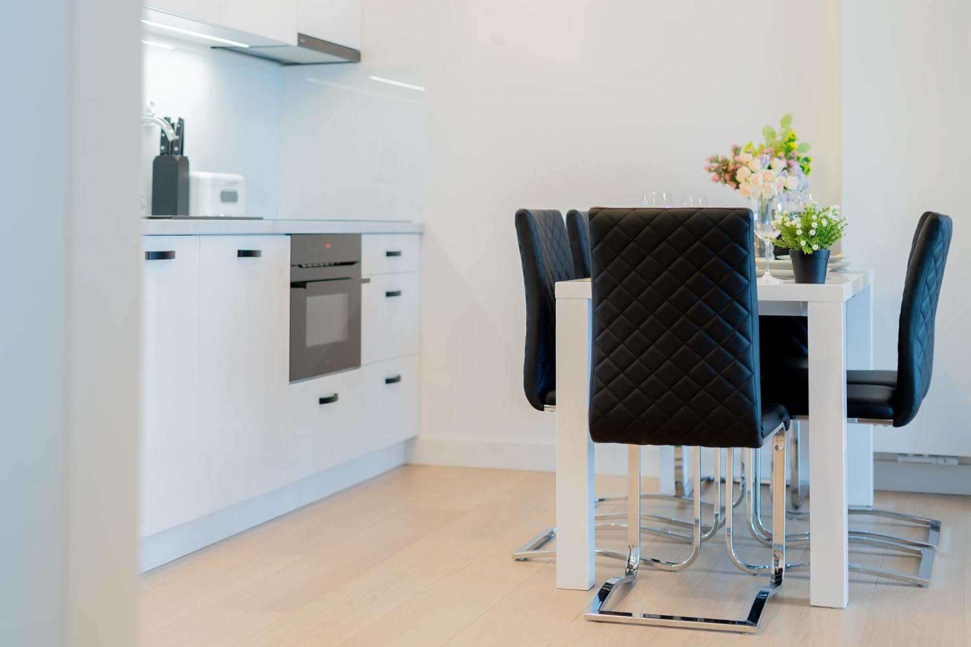 Lulu Apartments - Finn - Apartament 3Pokojowy Polanki Aqua, Basen Silownia I Garaz W Cenie كولوبرزيغ المظهر الخارجي الصورة