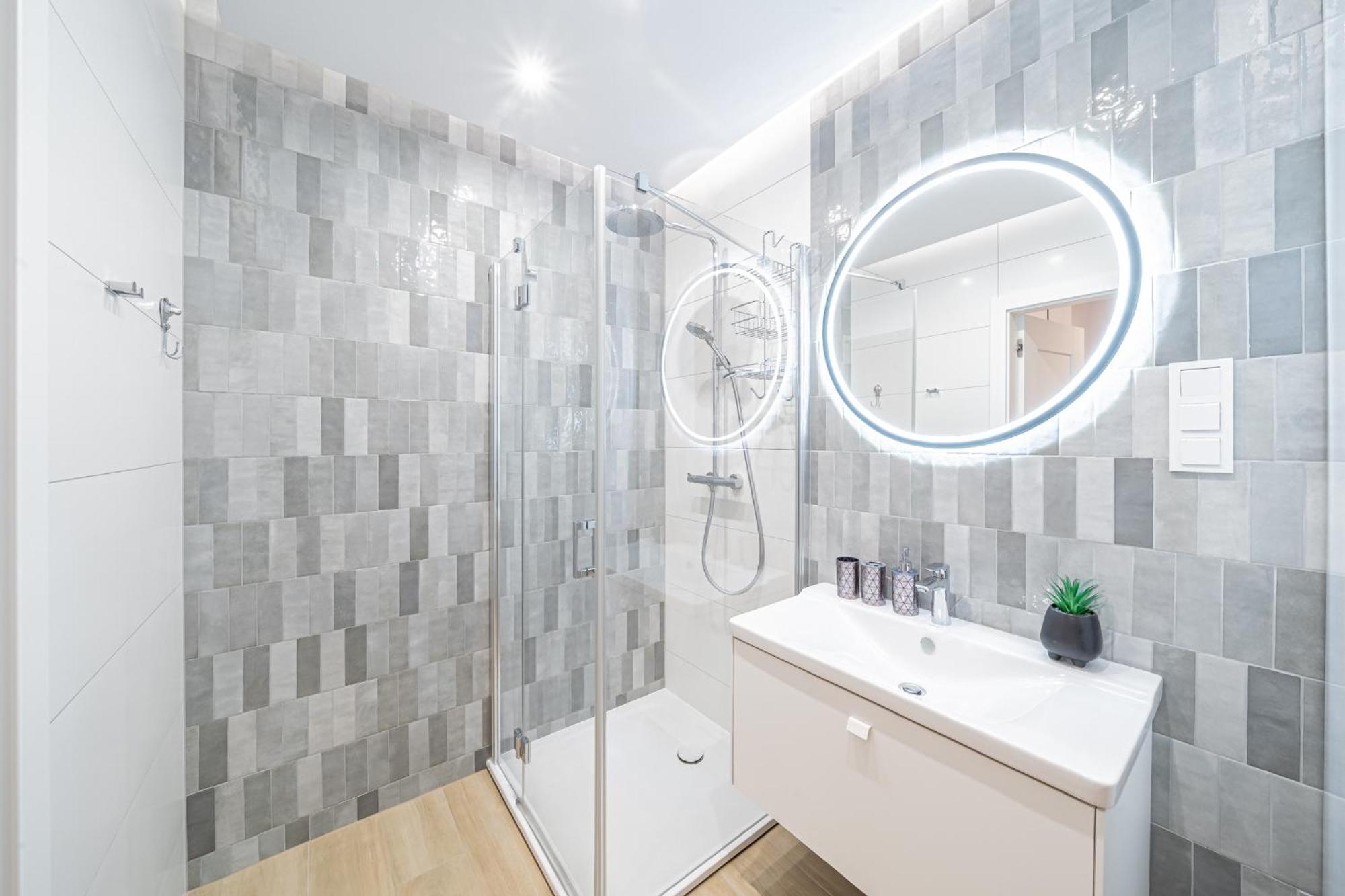 Lulu Apartments - Finn - Apartament 3Pokojowy Polanki Aqua, Basen Silownia I Garaz W Cenie كولوبرزيغ المظهر الخارجي الصورة